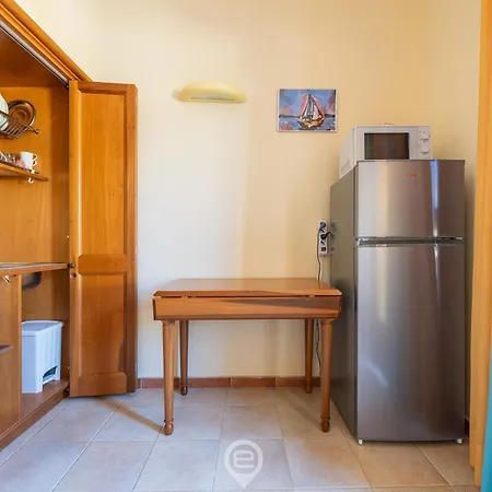 Ginestre 13 - Dreaming View Apartment