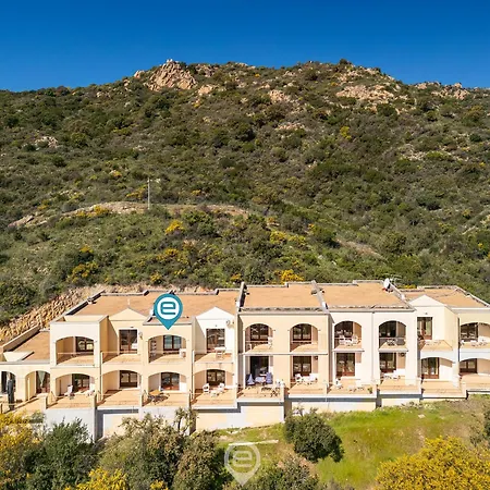 Ginestre 13 * Is Molas